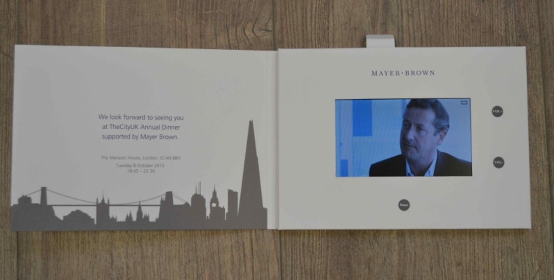 convite com tela LCD Rio Claro