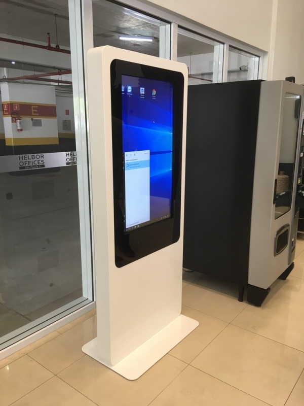 Totem Digital Display