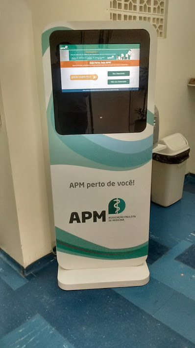 Totem Mídia Digital